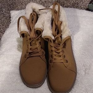 #FINAL PRICE# Just Be Hiking Boot for weman tan